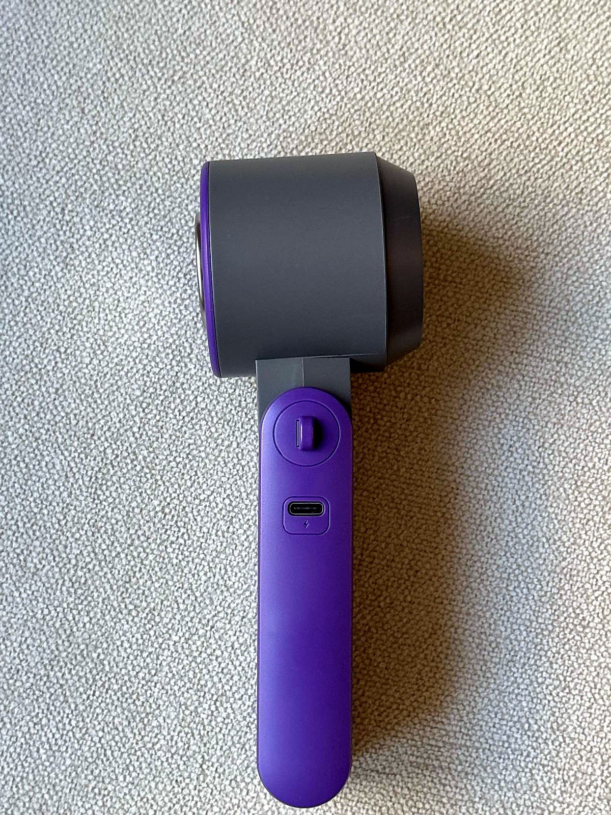 Swave Arctic lila baksida med USB-C-laddning