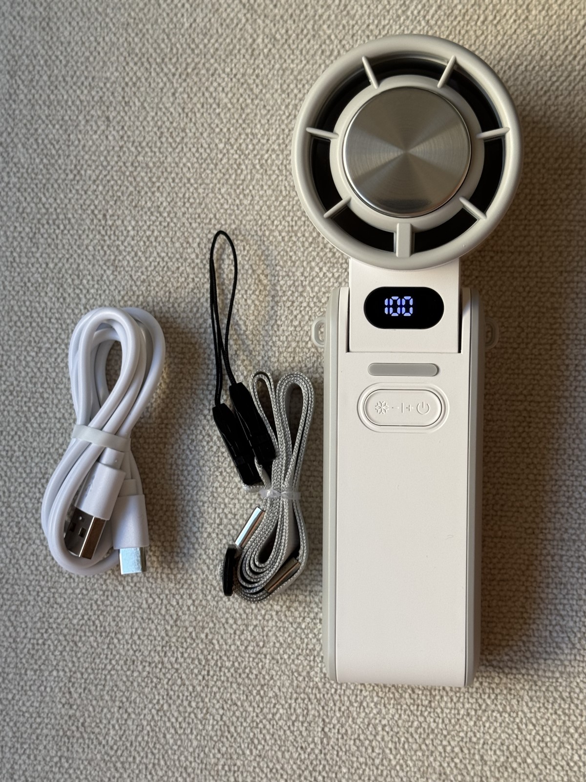 Swave Arctic vit med USB-C-kabel och nackrem